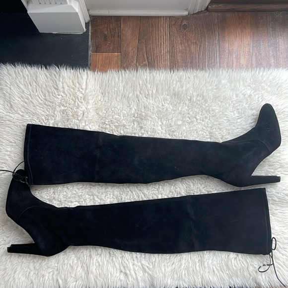 Stuart Weitzman Highland in Black. New without box. Size 9M - Picture 6 of 11